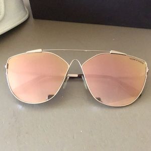 Tom Ford JACQUELYN-02 TF 563  33G shiny gold/light brown orange Sunglasses